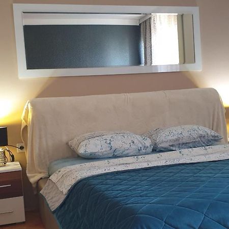 Apartman Sweet Dreams 1 Ni Exteriér fotografie